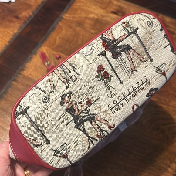 Signare Tapestry Cocktails & chocolate Design Backpack Handbag NWTs - Picture 5 of 8